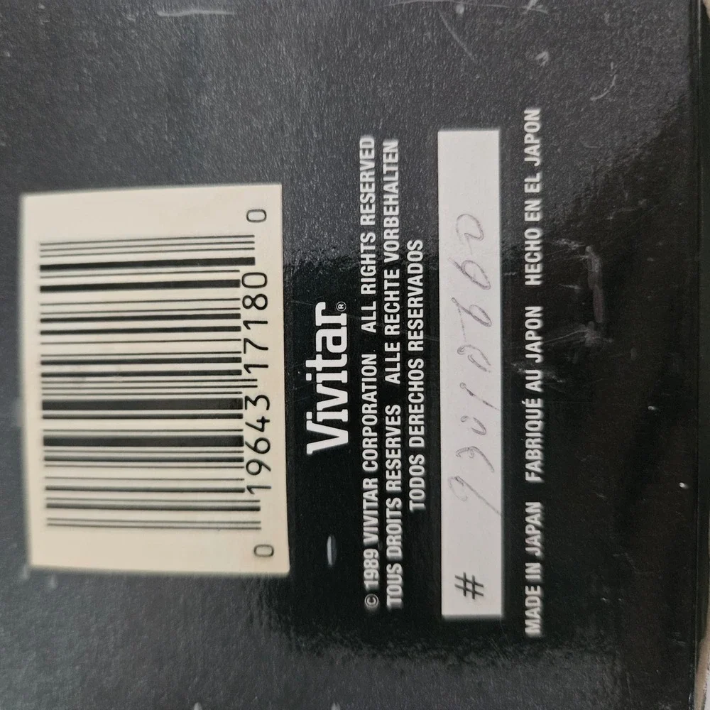 Vivitar 70-210mm f4.5-5.6 Macro Focusing Zoom Lens for Olympus OM Mount MC 52mm
